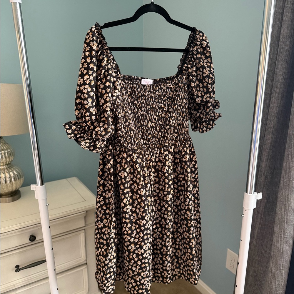 Pink Lily Black and Cream Floral Long Sleeve Dress